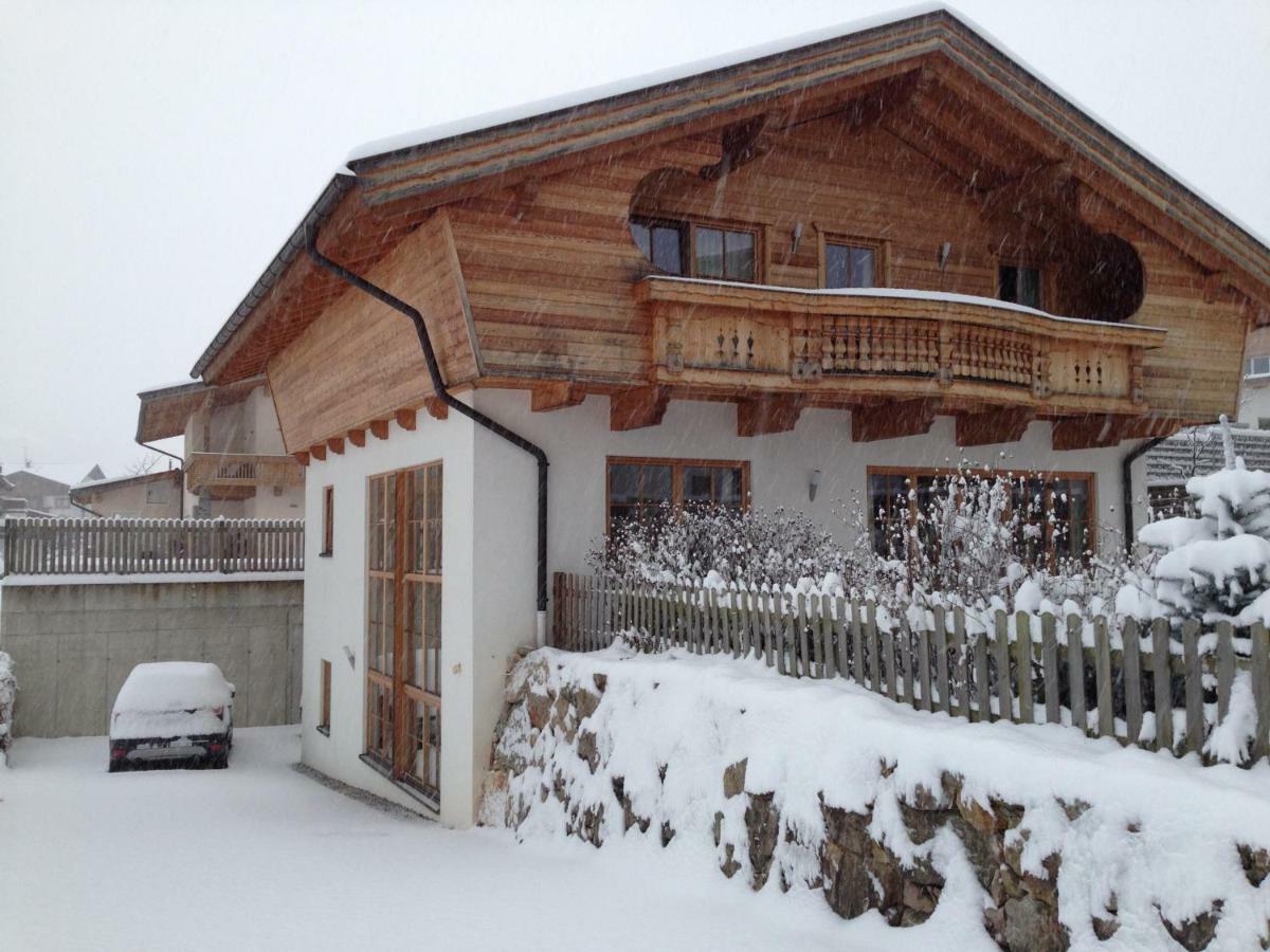 Ado's Haus * Niederau